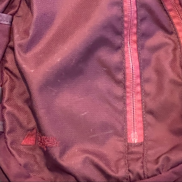 [SOLD] MEC shoulder backpack gorpcore - Picture 4 of 8